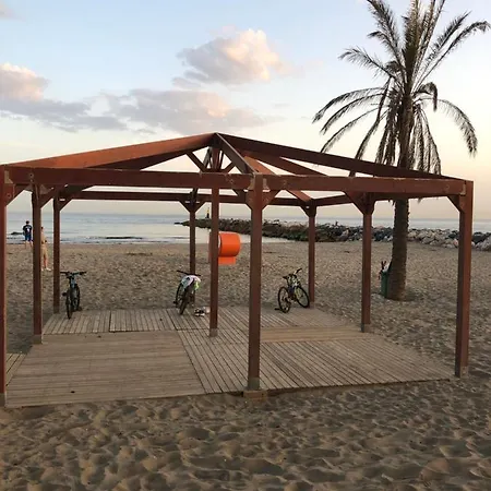 公寓 Charming 2 Bed Next To Cabopino Beach, Spain 马尔韦利亚